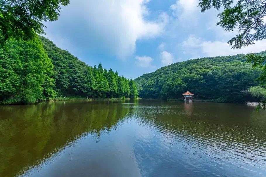 天池山度假圣地